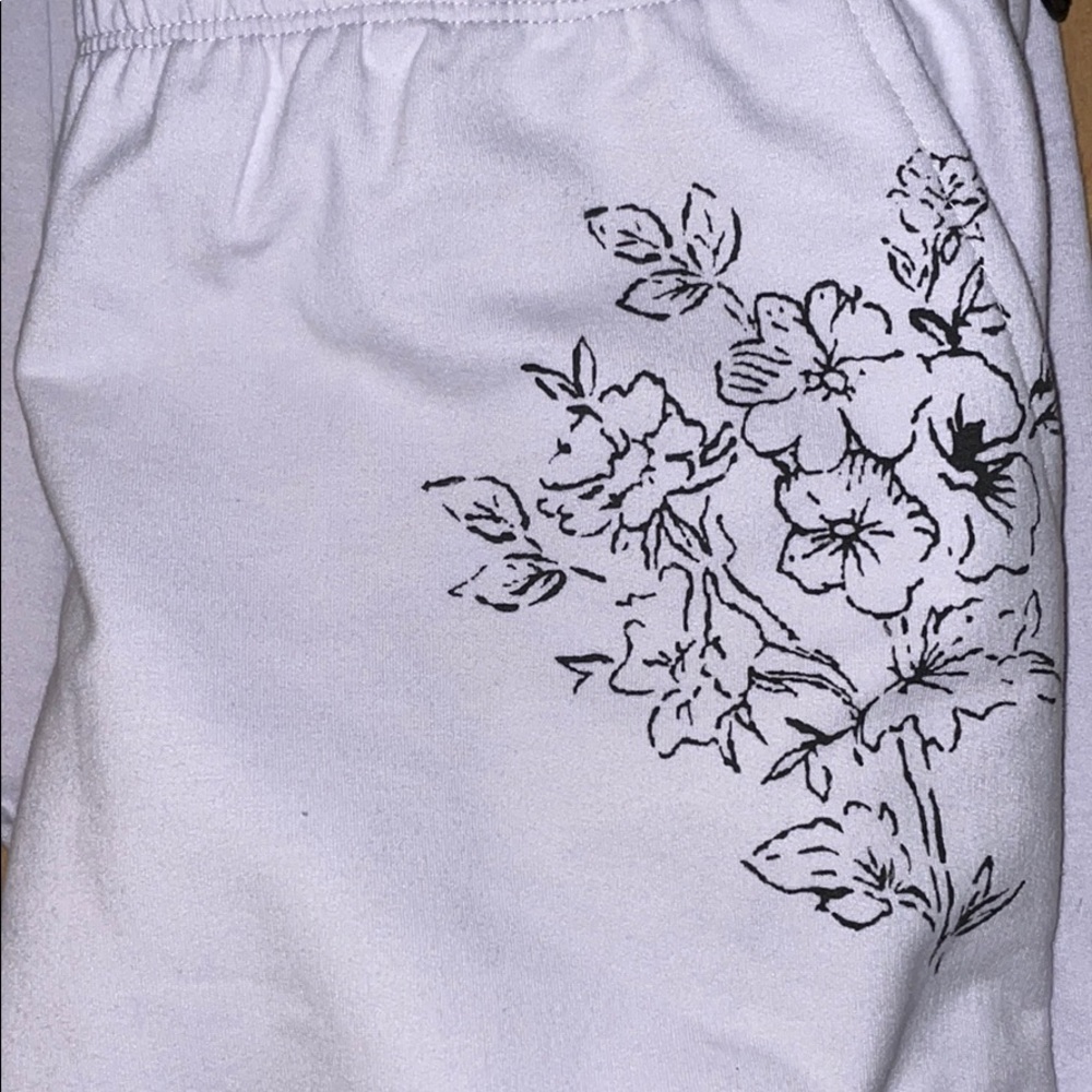 Wildfox “Keep Growing” Loungewear Set - Picture 5 of 7